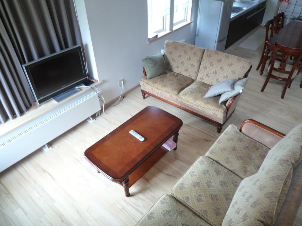 Etupirika Apartment Кучан Екстериор снимка